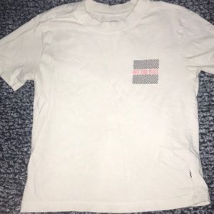 3/10 !! Vans Tee!! Good as new!!